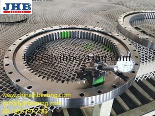 Cina RKS.162.14.1094 roller silang Bantalan slewing dengan roda gigi internal 985.6x1166x56 mm pemasok